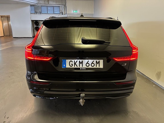 Volvo V60 7 of 21