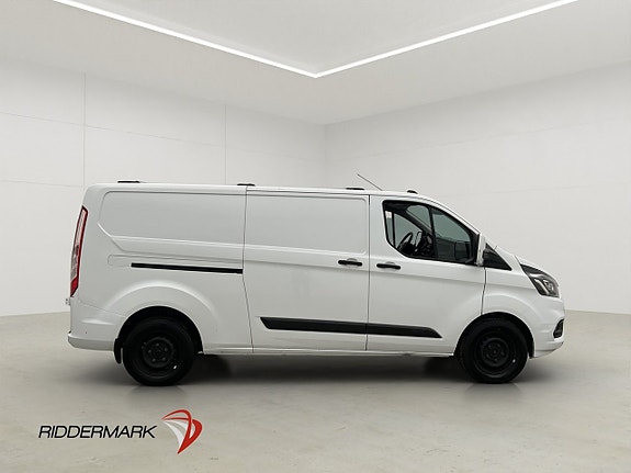 Ford Transit Custom 2 of 28