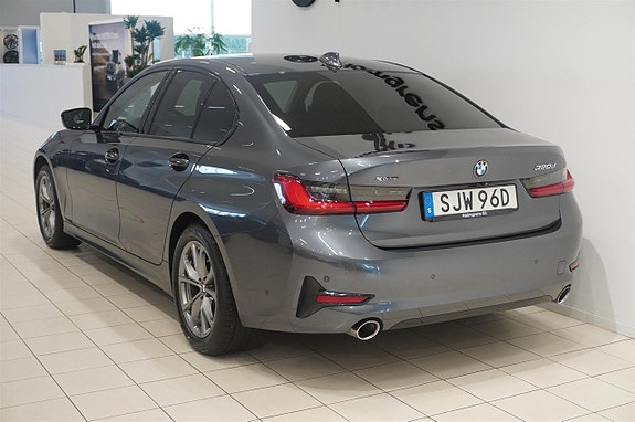 BMW 320d 6 of 15