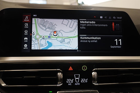 BMW 320d 11 of 15