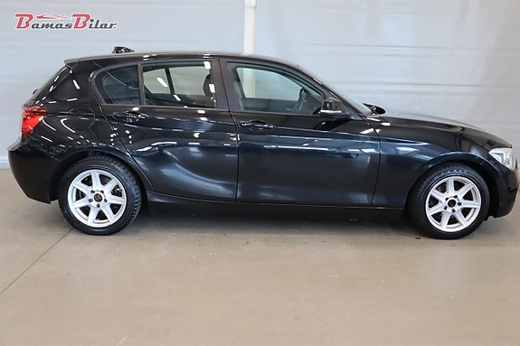 BMW 116i 6 of 16