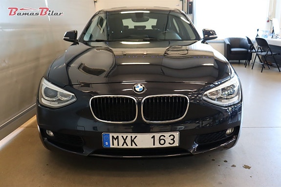 BMW 116i 8 of 16
