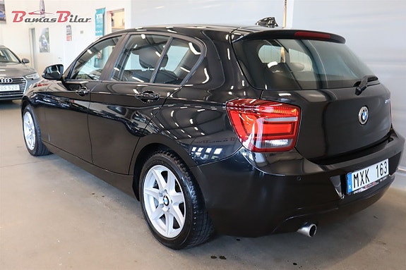BMW 116i 3 of 16