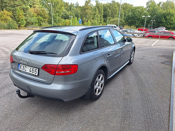 Audi A4 3 of 13