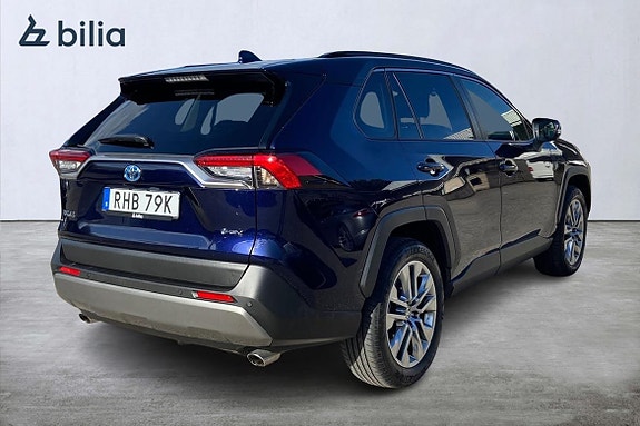 Toyota RAV4 19 of 21
