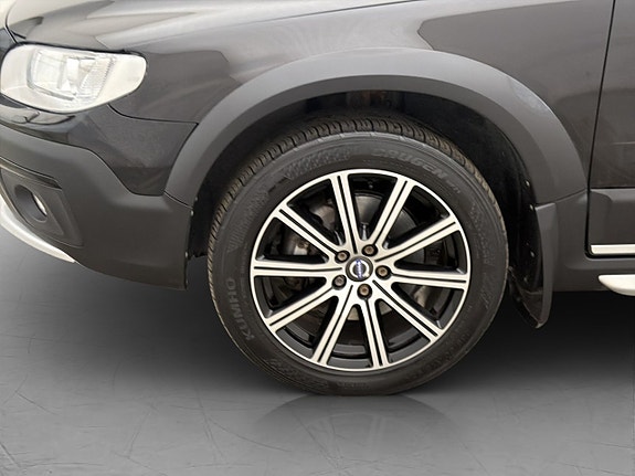 Volvo XC70 22 of 25