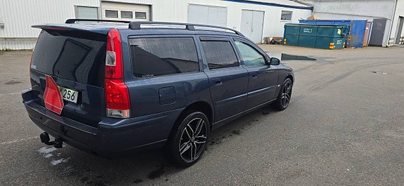 V70 2.4 a-traktor nyreggad facelift automat 3 of 8