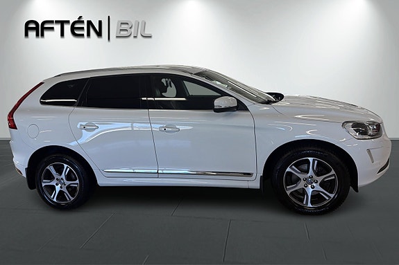 Volvo XC60 6 of 18
