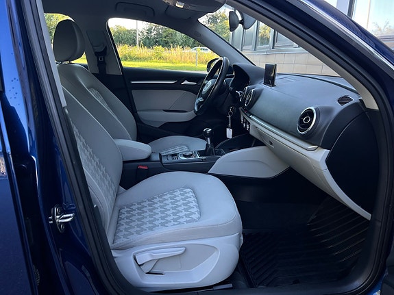 Audi A3 9 of 24