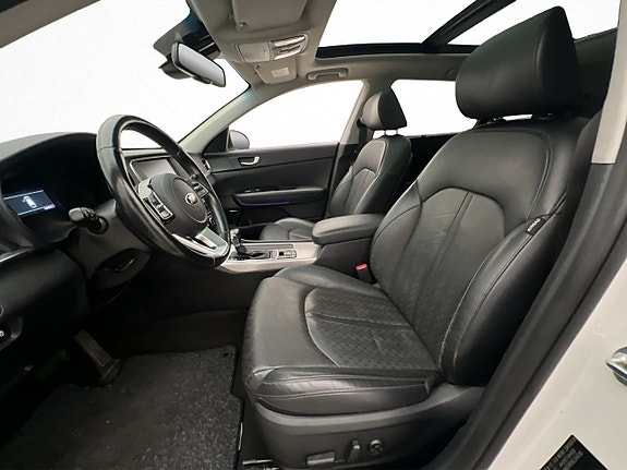 Kia Optima 12 of 30