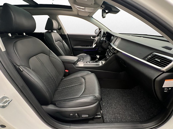 Kia Optima 17 of 30