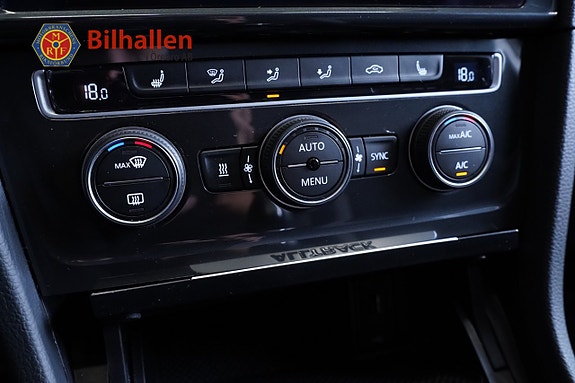 Volkswagen Golf Alltrack 24 of 25