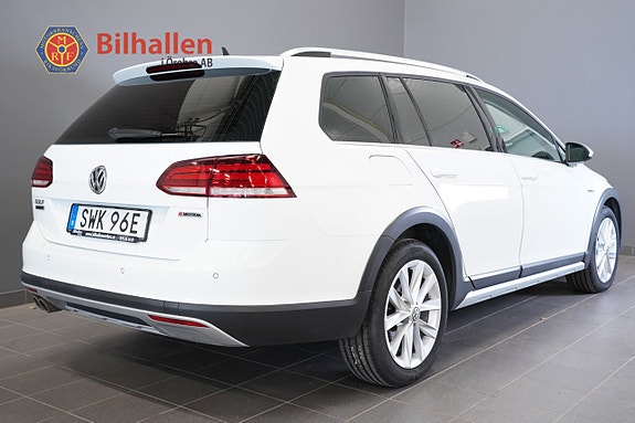 Volkswagen Golf Alltrack 8 of 25