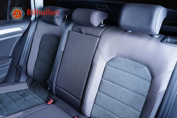Volkswagen Golf Alltrack 7 of 25