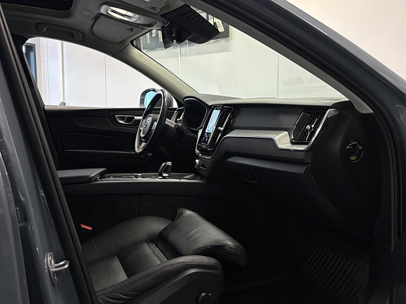 Volvo XC60 28 of 30