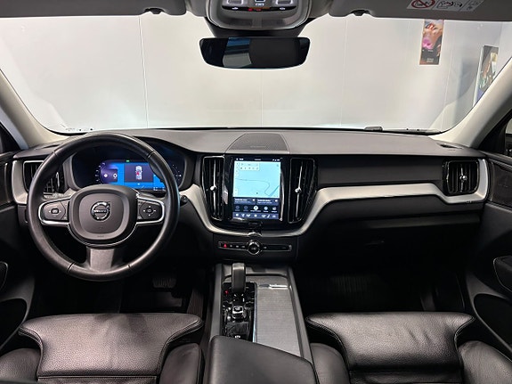 Volvo XC60 18 of 30