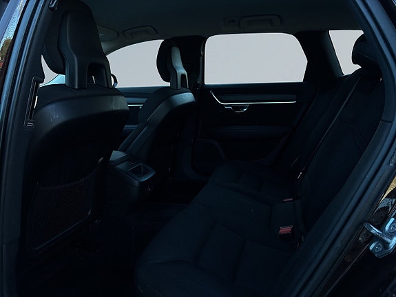 Volvo V90 13 of 22
