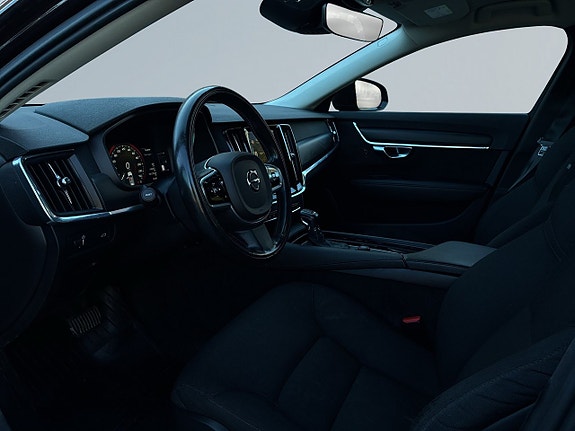 Volvo V90 7 of 22