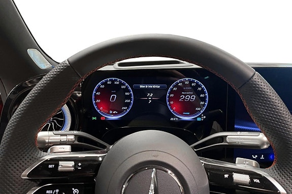 Mercedes-Benz CLA350 7 of 17