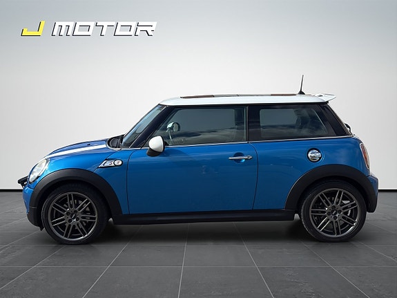 MINI Cooper S 2 of 14