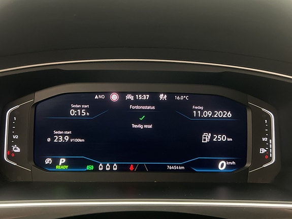 Volkswagen Tiguan 25 of 30
