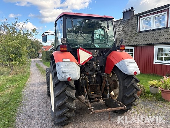 Traktor Zetor 4341 med frontlastare 4 of 6