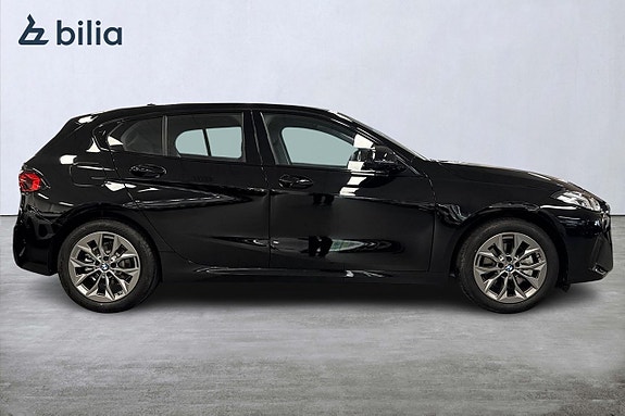 BMW 120 15 of 17