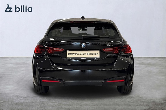 BMW 120 4 of 17