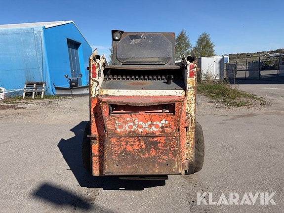 Kompaktlastare Bobcat 843 med redskap 6 of 6