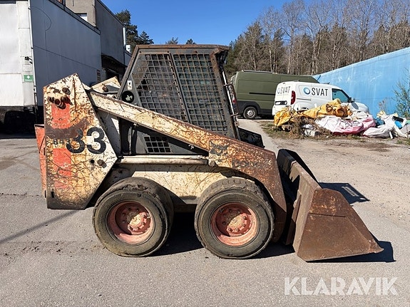 Kompaktlastare Bobcat 843 med redskap 4 of 6