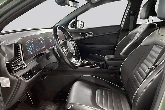 Kia Sportage 10 of 28