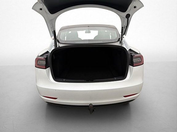 Tesla Model 3 10 of 30