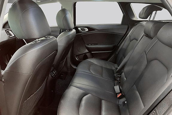 Kia Ceed 11 of 28
