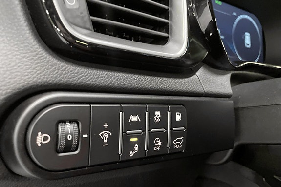 Kia Ceed 21 of 28