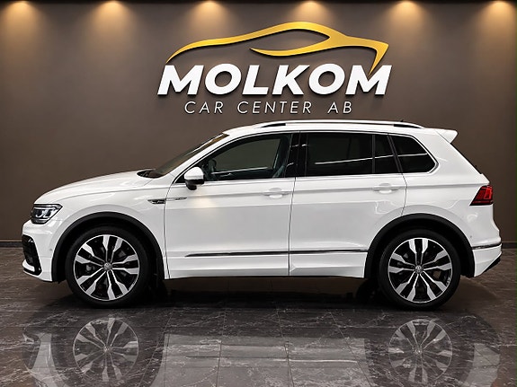Volkswagen Tiguan 3 of 15