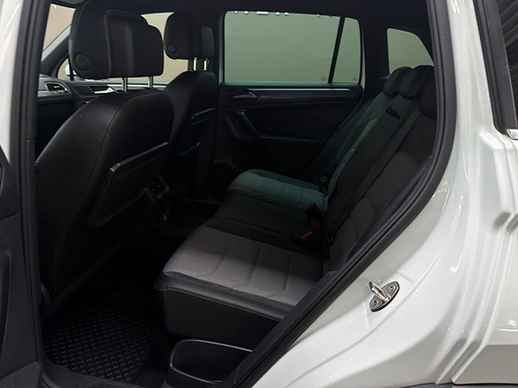 Volkswagen Tiguan 10 of 15