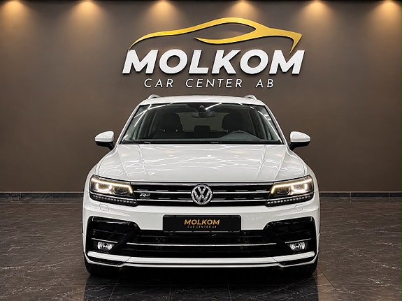 Volkswagen Tiguan 2 of 15