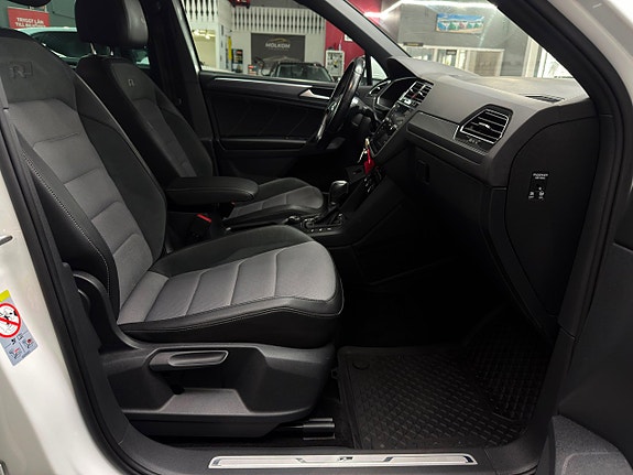 Volkswagen Tiguan 15 of 15