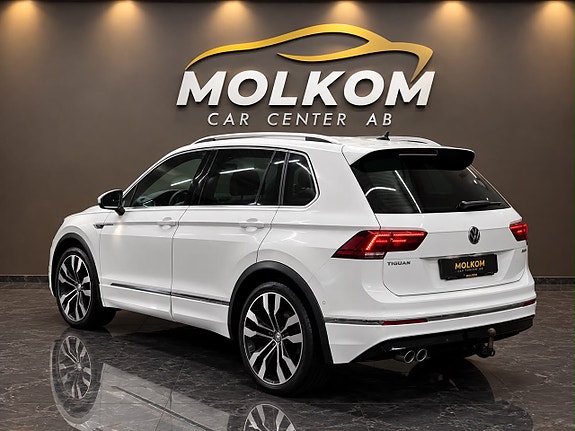 Volkswagen Tiguan 4 of 15