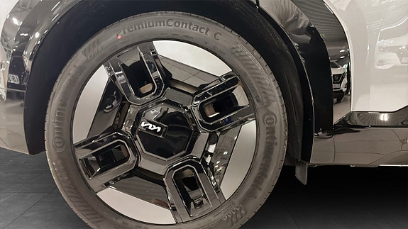 Kia EV9 9 of 12