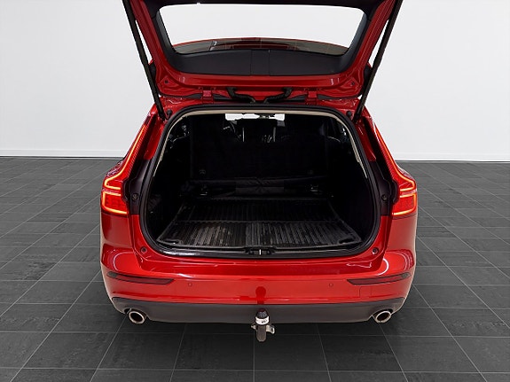 Volvo V60 15 of 17