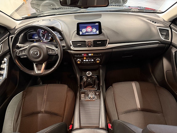 Mazda 3 5 of 14