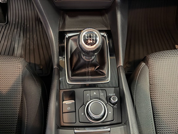 Mazda 3 11 of 14
