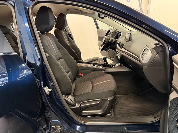 Mazda 3 7 of 14