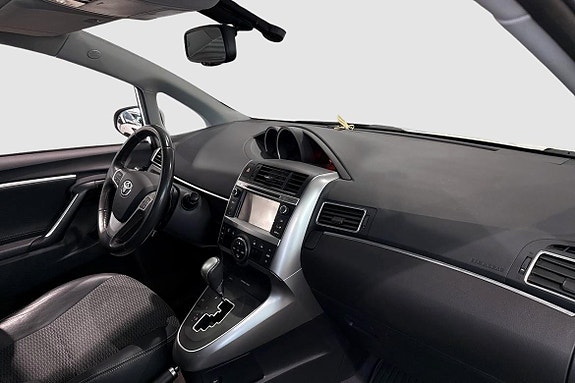 Toyota Verso 6 of 11