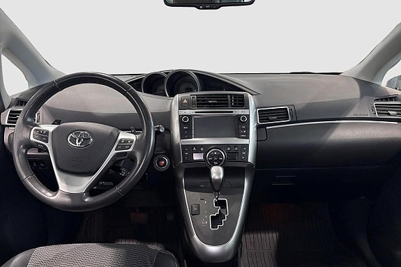 Toyota Verso 9 of 11