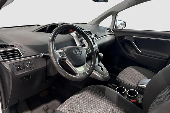 Toyota Verso 7 of 11
