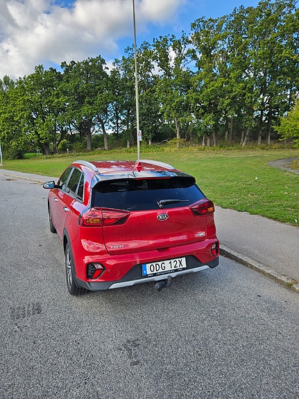 Kia Niro 2 of 6