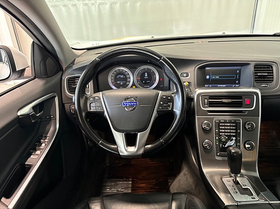 Volvo S60 10 of 20