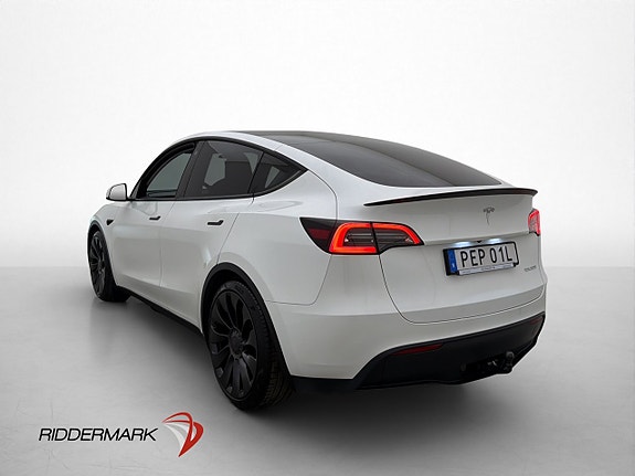 Tesla Model Y 6 of 30